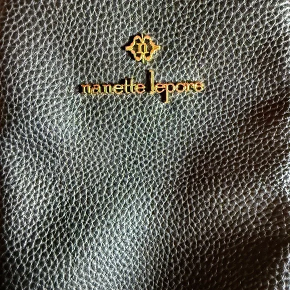 Nannette Lepore black cross body in pebble grain leather NWT - Picture 4 of 9